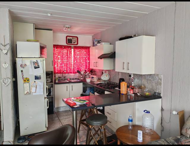 1 BEDROOM TOWNHOUSE FOR SALE IN NORKEM PARK
